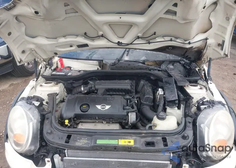 2010 Mini Cooper из США, поврежденный, VIN WMWMF3C56ATZ65239